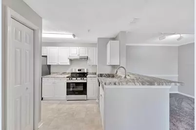 18001 Richmond Place Drive #437, Tampa, FL 33647 - Photo 8