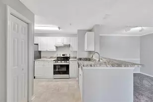 18001 Richmond Pl Dr, Tampa, FL 33647 - Photo 8