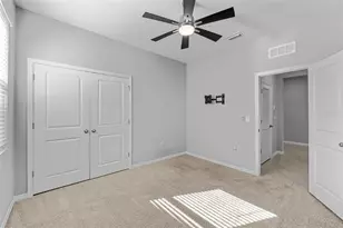 8635 Bower Bass Cir, Wesley Chapel, FL 33545 - Photo 18