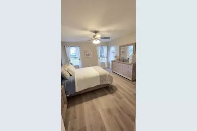 307 Santa Clara Circle, The Villages, FL 32159 - Photo 12