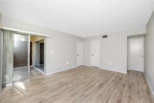 209 Cypress Ct, Oldsmar, FL 34677 - Photo 16