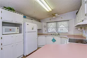 3210 Moonlight St, Wesley Chapel, FL 33543 - Photo 30