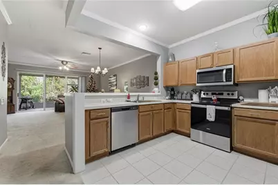 952 Vista Cay Court, Brandon, FL 33511 - Photo 6