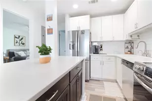 5129 SE Salmon Dr SE, Saint Petersburg, FL 33705 - Photo 12