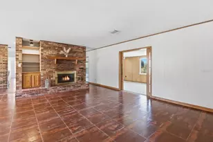 870 N Country Club Dr, Crystal River, FL 34429 - Photo 10