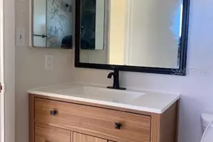 705 Churchill Pl, Sun City Center, FL 33573 - Photo 24