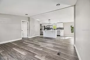 7019 50th Ave S, Tampa, FL 33619 - Photo 18