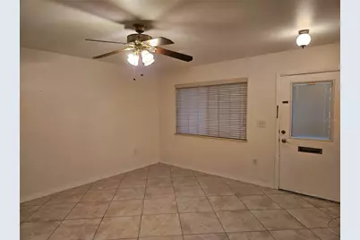 812 Augusta Drive, Sun City Center, FL 33573 - Photo 4