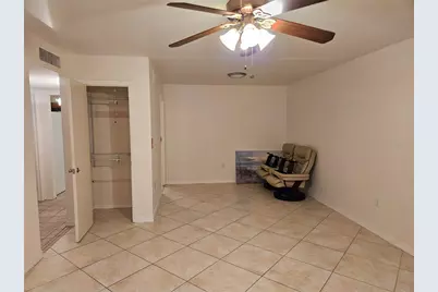 812 Augusta Drive, Sun City Center, FL 33573 - Photo 6