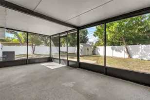 6634 13th St N, Saint Petersburg, FL 33702 - Photo 24