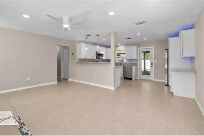 6634 13th Street N, Saint Petersburg, FL 33702 - Photo 6