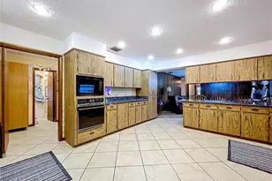 9471 McIntosh Rd, Dover, FL 33527 - Photo 12