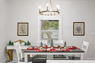 1719 11th St N, Saint Petersburg, FL 33704 - Photo 18