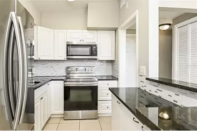 3521 Schwalbe Drive, Sarasota, FL 34235 - Photo 4