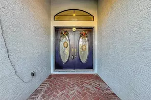 2679 Lakebreeze Ln S, Clearwater, FL 33759 - Photo 4