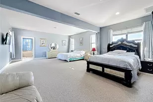 2679 Lakebreeze Ln S, Clearwater, FL 33759 - Photo 40