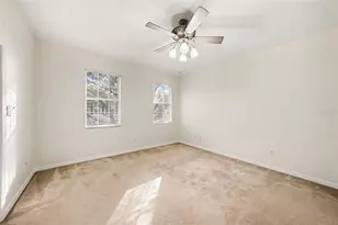 9420 Georgian Park Ln, Tampa, FL 33626 - Photo 20