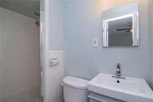 208 Danube Ave, Tampa, FL 33606 - Photo 10