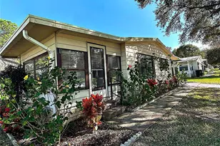 2465 Putter Rd, Zellwood, FL 32798 - Photo 2