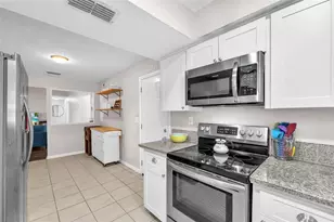 4116 Helene Dr, Valrico, FL 33594 - Photo 10