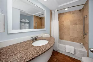 5500 Gulf Blvd, Saint Petersburg, FL 33706 - Photo 22