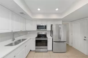 224 Whisper Lake Rd, Palm Harbor, FL 34683 - Photo 10