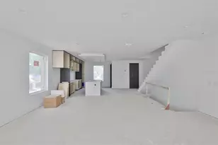 310 W Columbus Dr, Tampa, FL 33602 - Photo 18