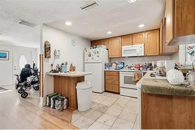 4760 Seville Drive, Sarasota, FL 34235 - Photo 12