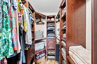 1860 Massachusetts Avenue NE #206, Saint Petersburg, FL 33703 - Photo 16