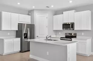 12410 51st St E, Parrish, FL 34219 - Photo 8
