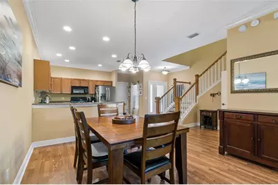 268 Valencia Circle, Saint Petersburg, FL 33716 - Photo 8