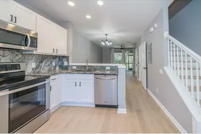 10475 Westpark Preserve Boulevard, Tampa, FL 33625 - Photo 4