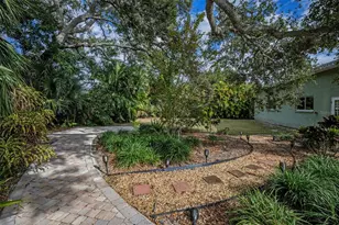 6007 98th Way N, Saint Petersburg, FL 33708 - Photo 4