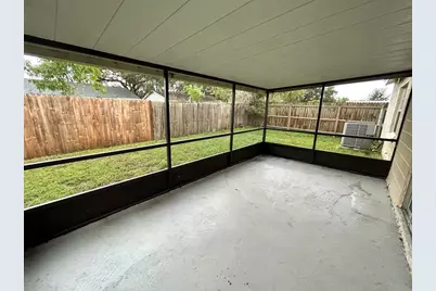 1042 Axlewood Circle, Brandon, FL 33511 - Photo 26