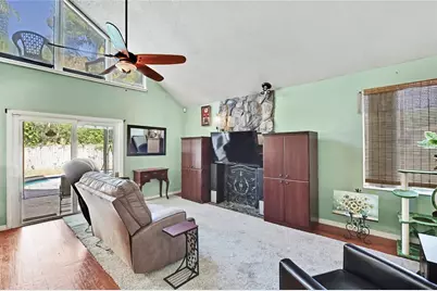 4712 E Temple Heights Road, Tampa, FL 33617 - Photo 8