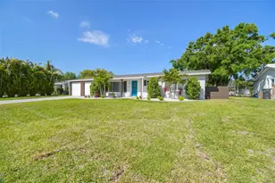 3922 Fontainebleau Dr, Tampa, FL 33634 - Photo 6