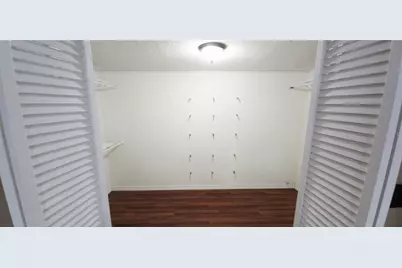 4703 Cypress Tree Drive, Tampa, FL 33624 - Photo 16