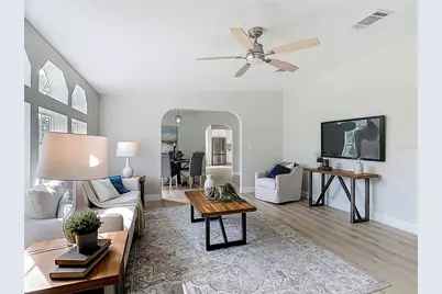 5221 R M D Avenue, Plant City, FL 33566 - Photo 4