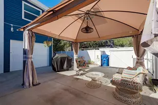 819 10th St SW, Largo, FL 33770 - Photo 6