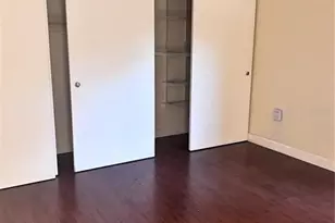 4643 Hollingsworth Ave, Sarasota, FL 34233 - Photo 10