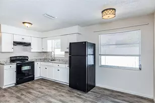 3025 54th St S, Gulfport, FL 33707 - Photo 24