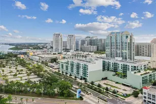 912 Channelside Dr, Tampa, FL 33602 - Photo 1