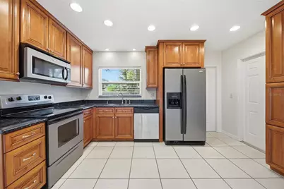 10664 104th Street, Largo, FL 33773 - Photo 14