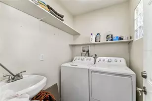 12902 N Howard Ave, Tampa, FL 33612 - Photo 30