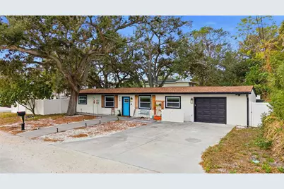 715 53rd Street S, Gulfport, FL 33707 - Photo 1