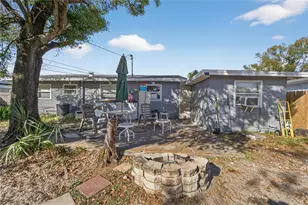 5230 45th Ave N, Saint Petersburg, FL 33709 - Photo 38