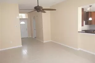 2018 Wrangler Dr, Brandon, FL 33511 - Photo 4