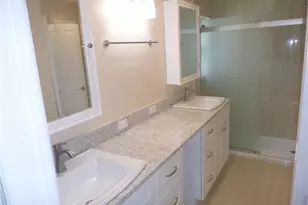 2018 Wrangler Dr, Brandon, FL 33511 - Photo 16