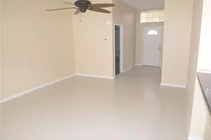 2018 Wrangler Dr, Brandon, FL 33511 - Photo 2