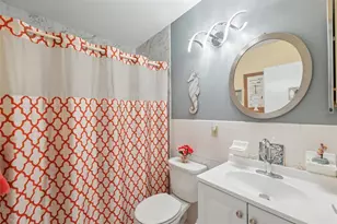 2221 Swedish Dr, Clearwater, FL 33763 - Photo 26